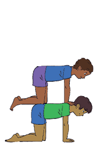 Imagem: Esquema de figuras acrobáticas formadas por duplas. Composta por crianças com roupas coloridas em cinco posições, sendo. 1. Um menino com os joelhos no chão e as mãos no chão. Acima, outro menino apoiando os joelhos no quadril dele e as mãos sobre os ombros deles.  Fim da imagem.