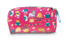 Imagem: Fotografia. Um estojo cor-de-rosa com desenhos visto de frente.   Fim da imagem.