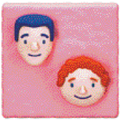 Imagem: Ilustração. Um homem de cabelo preto e liso e um menino de cabelo ruivo enrolado.  Fim da imagem.